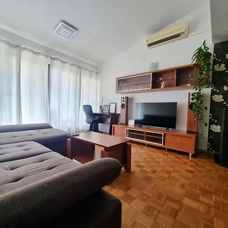 Vjekoslav Sea View Apartment *